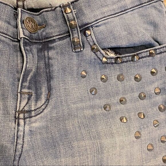 Rock & Republic Jeans Kasandra Bootcut Queen B Style Studded Size 8 - Picture 3 of 15